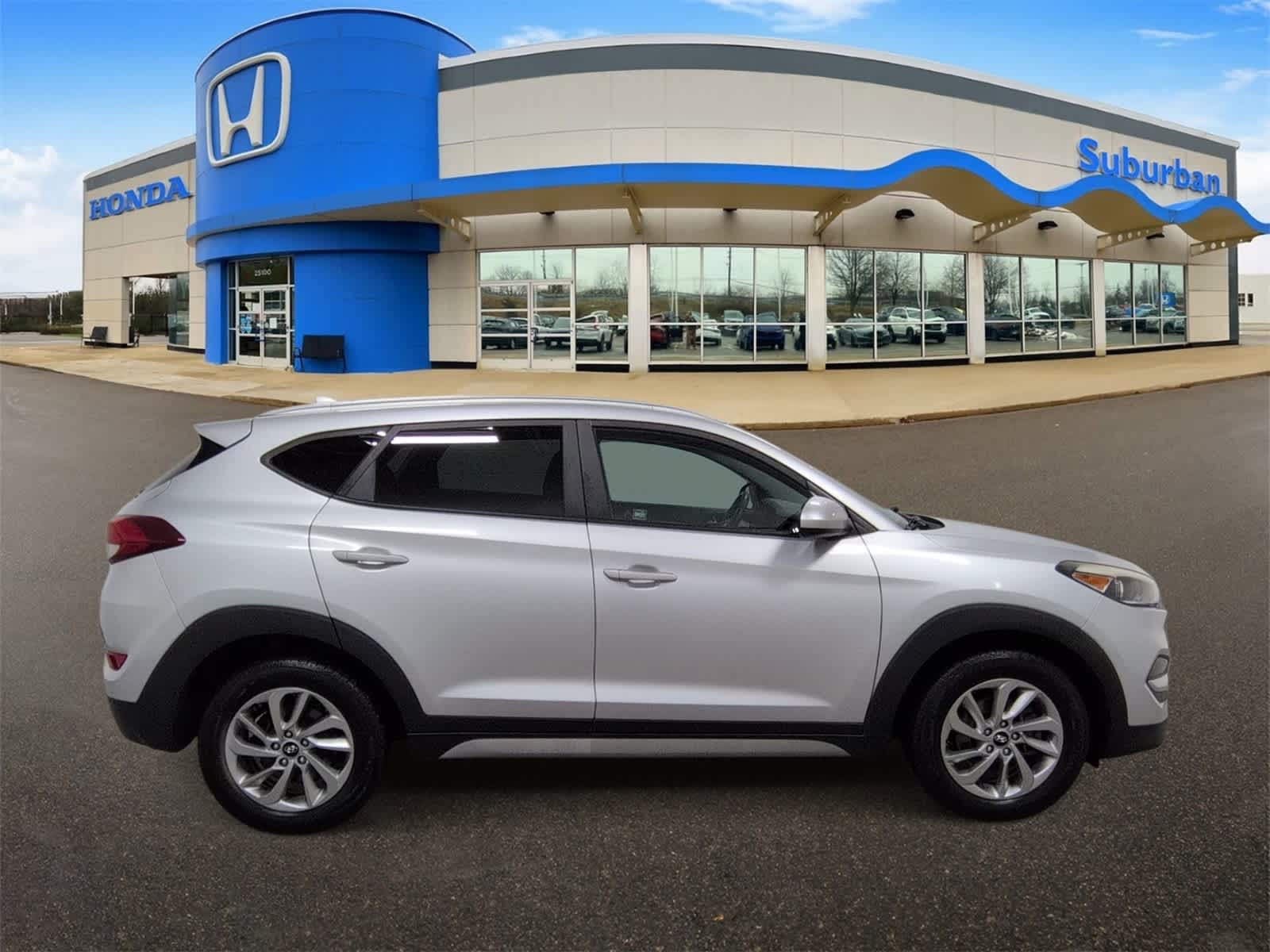 Thumbnail: 2018 Hyundai Tucson - 9