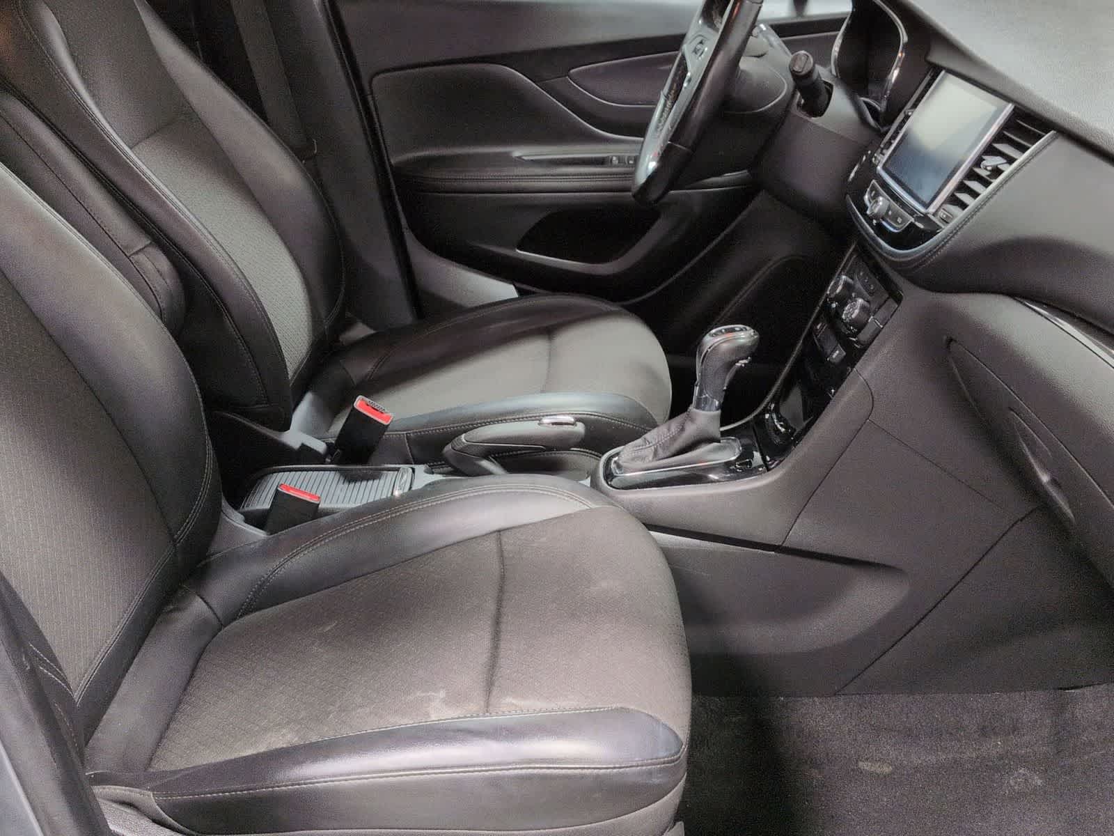 Thumbnail: 2020 Buick Encore - 23