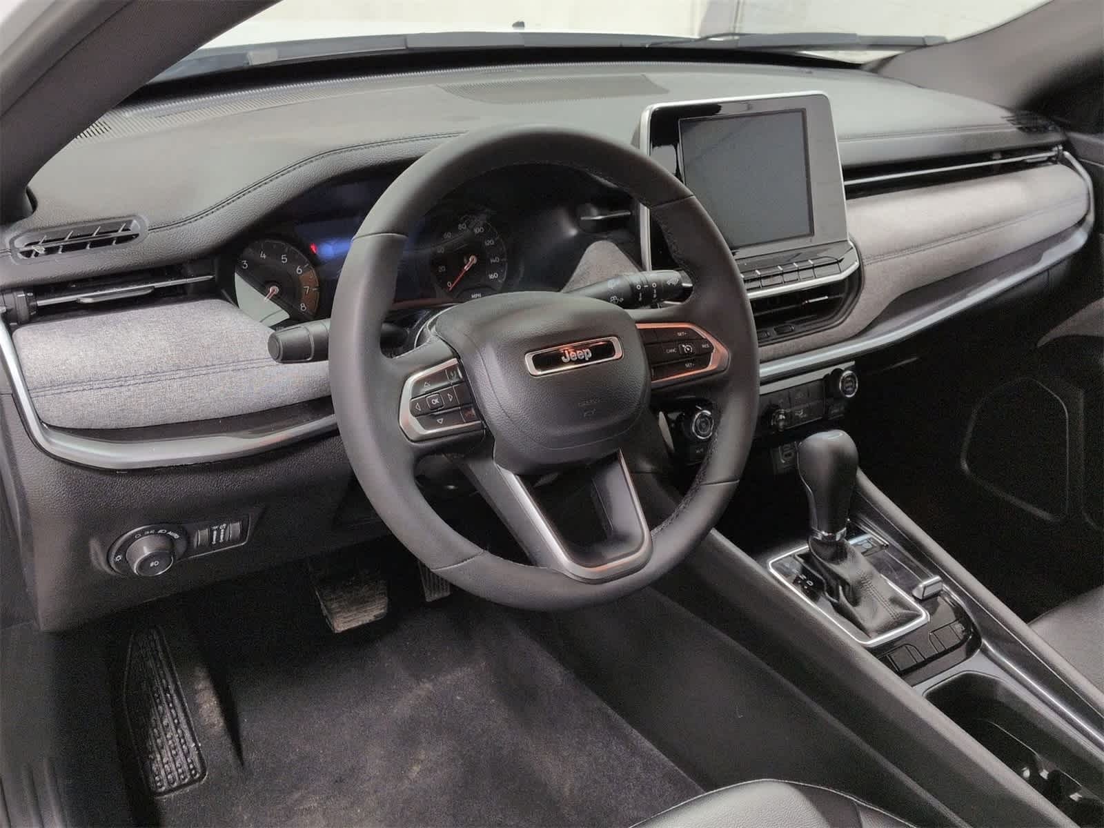 Thumbnail: 2025 Jeep Compass - 10