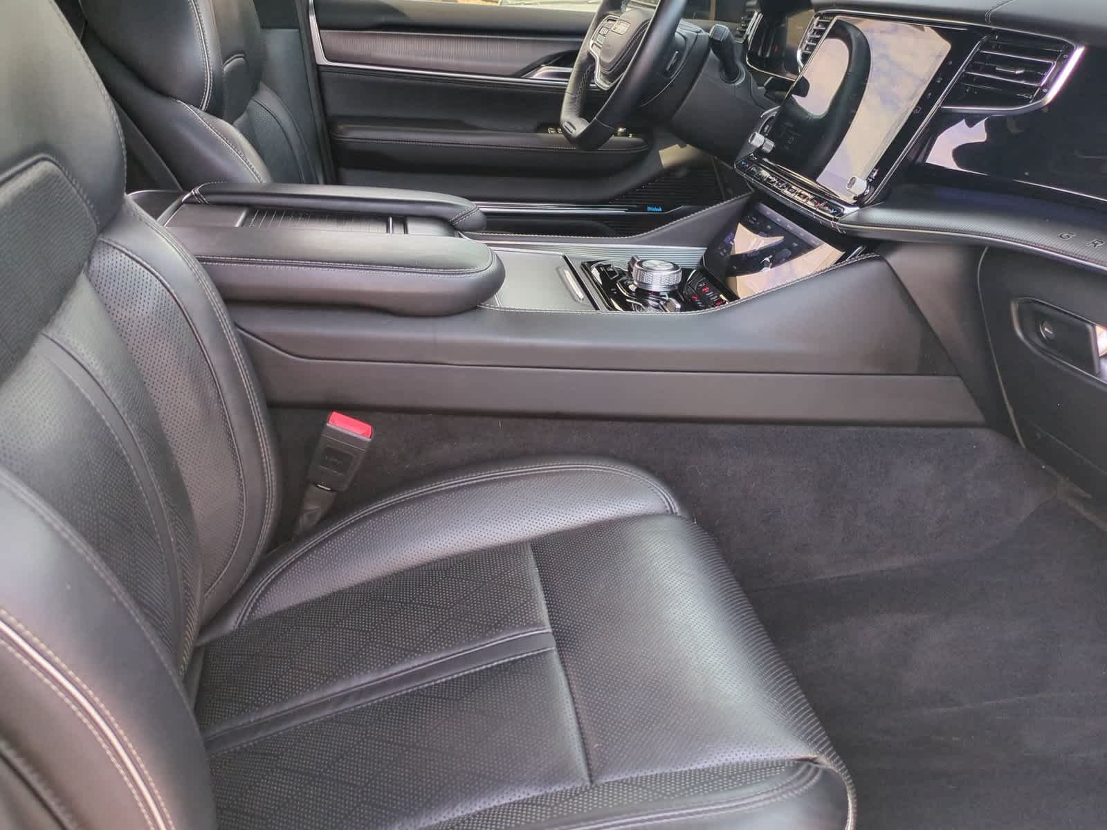 2022 Jeep Grand Wagoneer Obsidian - Photo 29