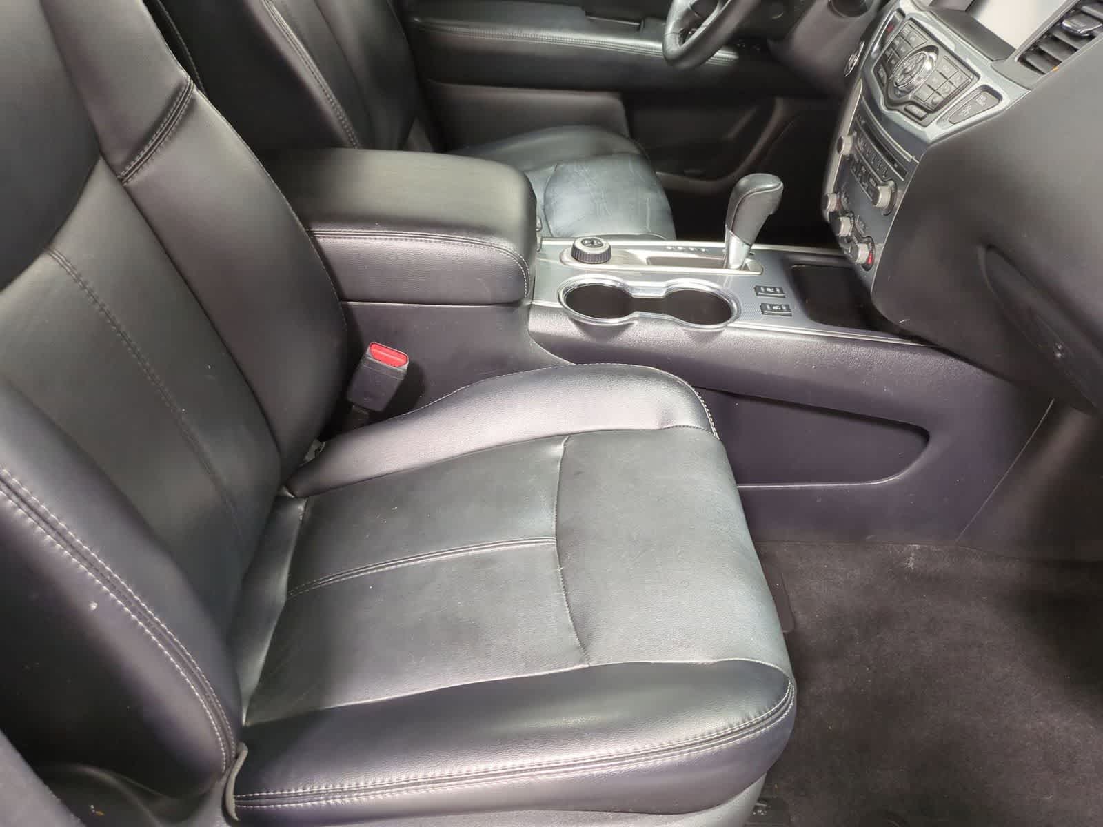 Thumbnail: 2017 Nissan Pathfinder - 24