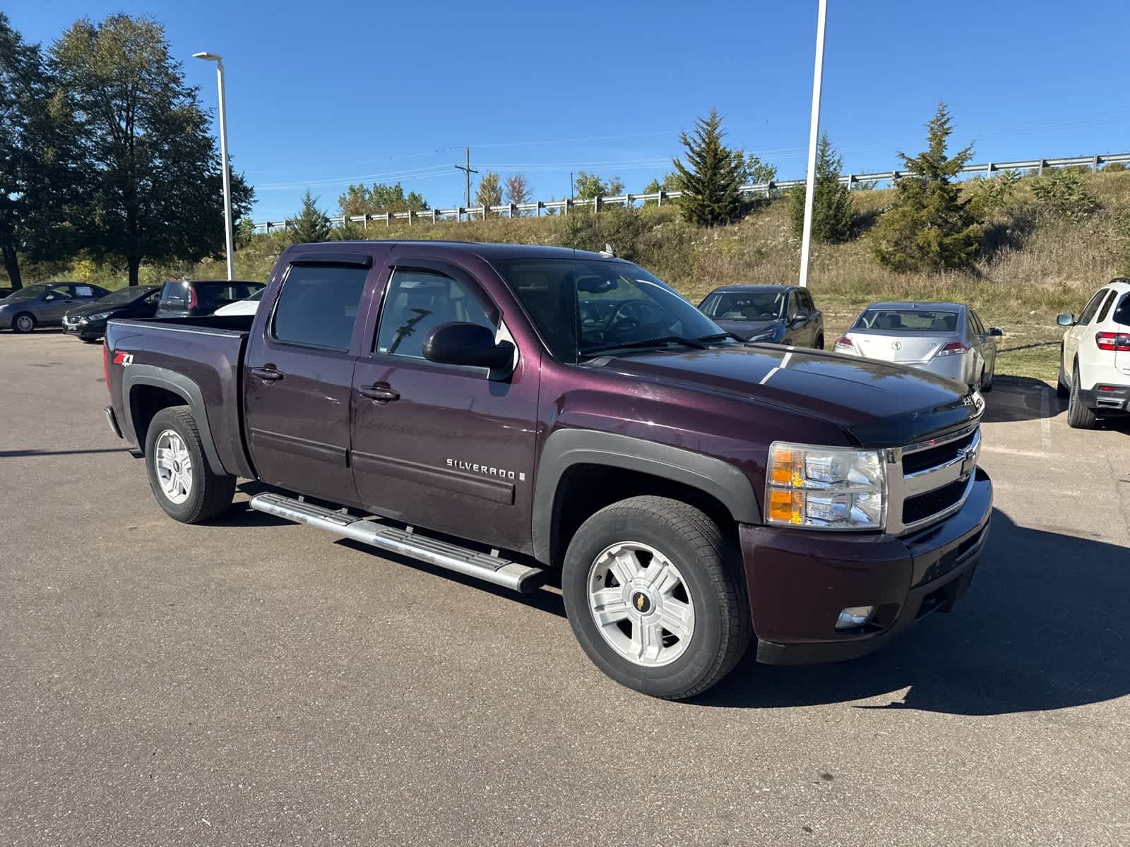 Thumbnail: 2009 Chevrolet Silverado 1500 - 13