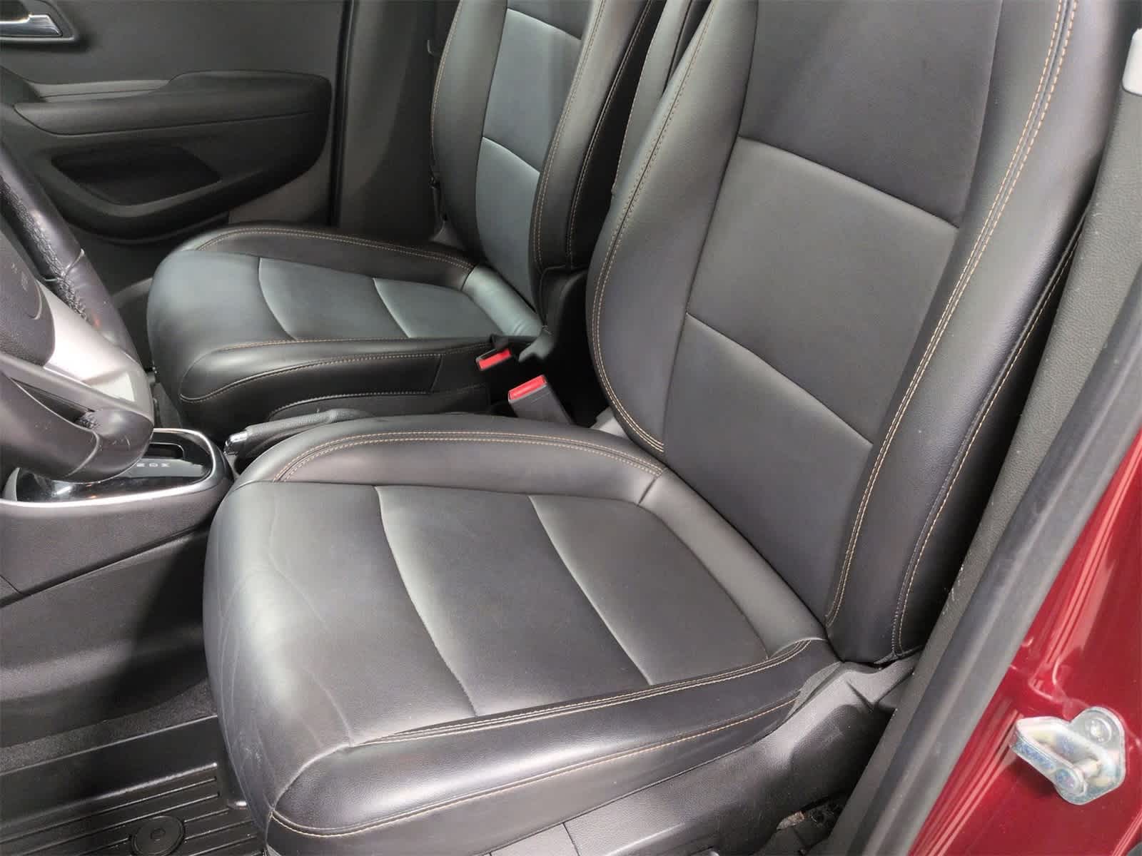 Thumbnail: 2019 Chevrolet Trax - 17