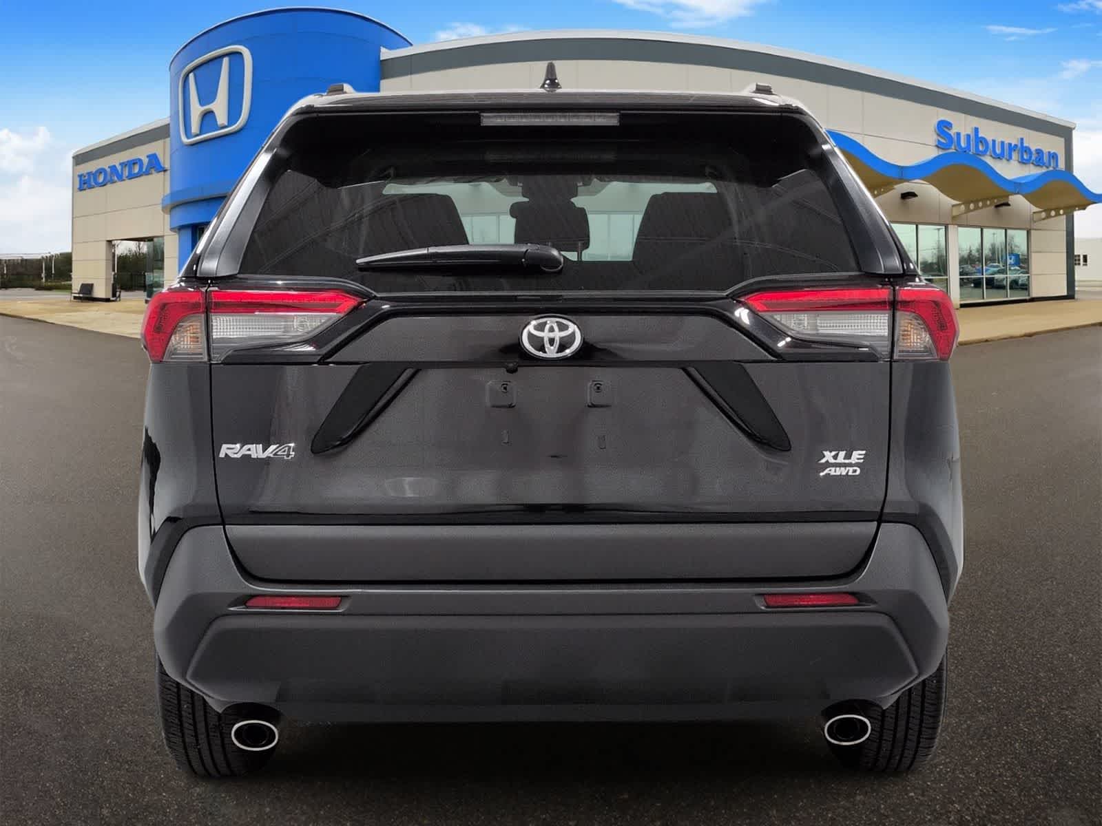 Thumbnail: 2025 Toyota RAV4 - 6