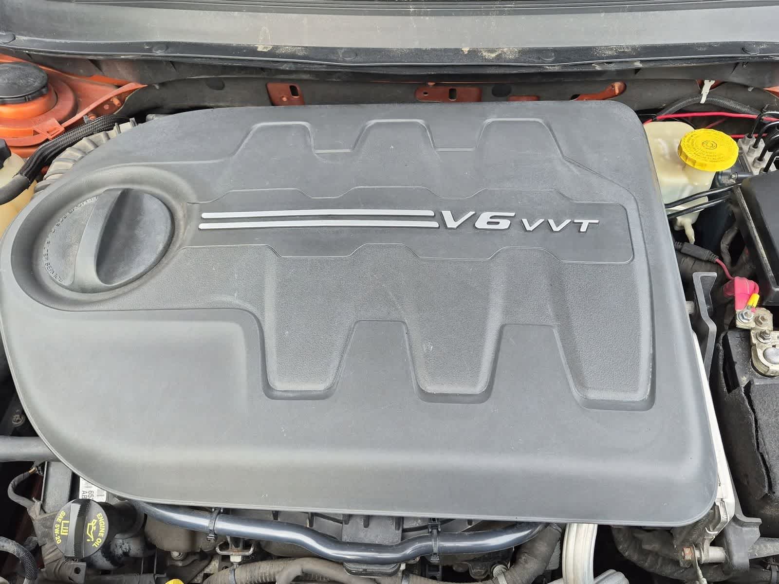 Thumbnail: 2016 Jeep Cherokee - 22