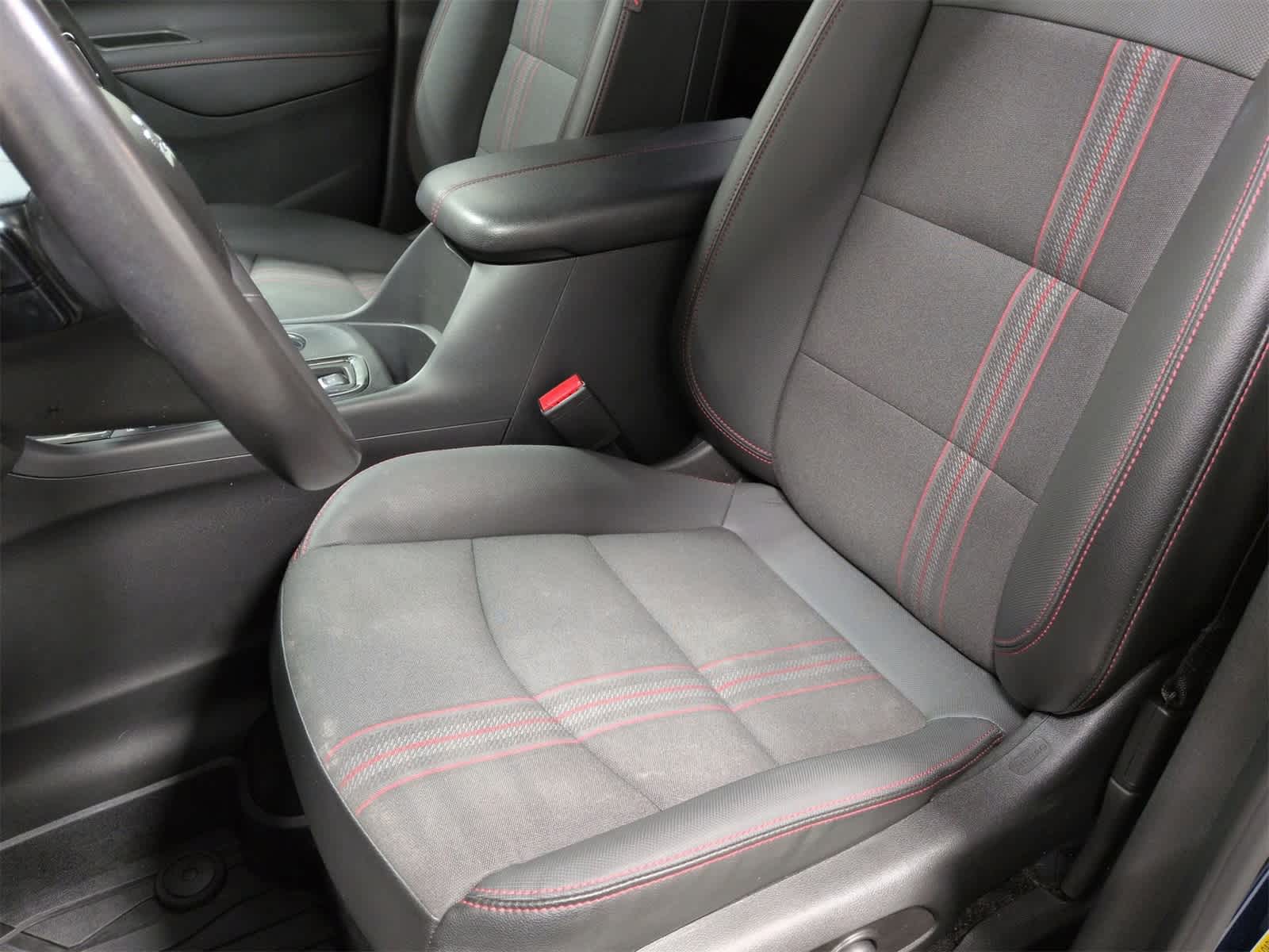 Thumbnail: 2022 Chevrolet Equinox - 17