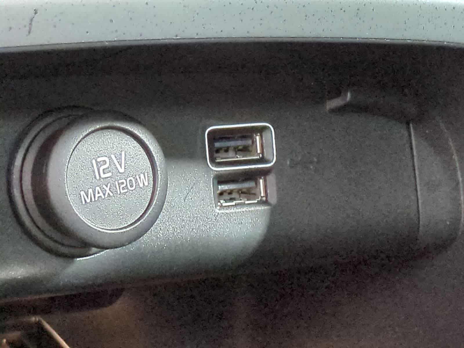 Thumbnail: 2019 Volvo XC40 - 34