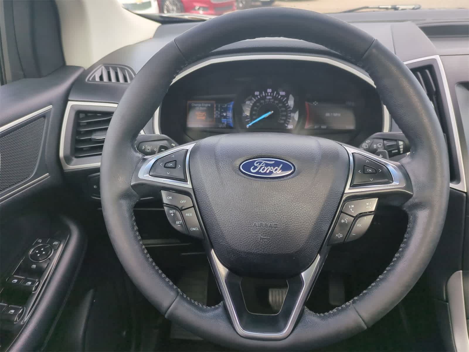 2020 Ford Edge SEL 24