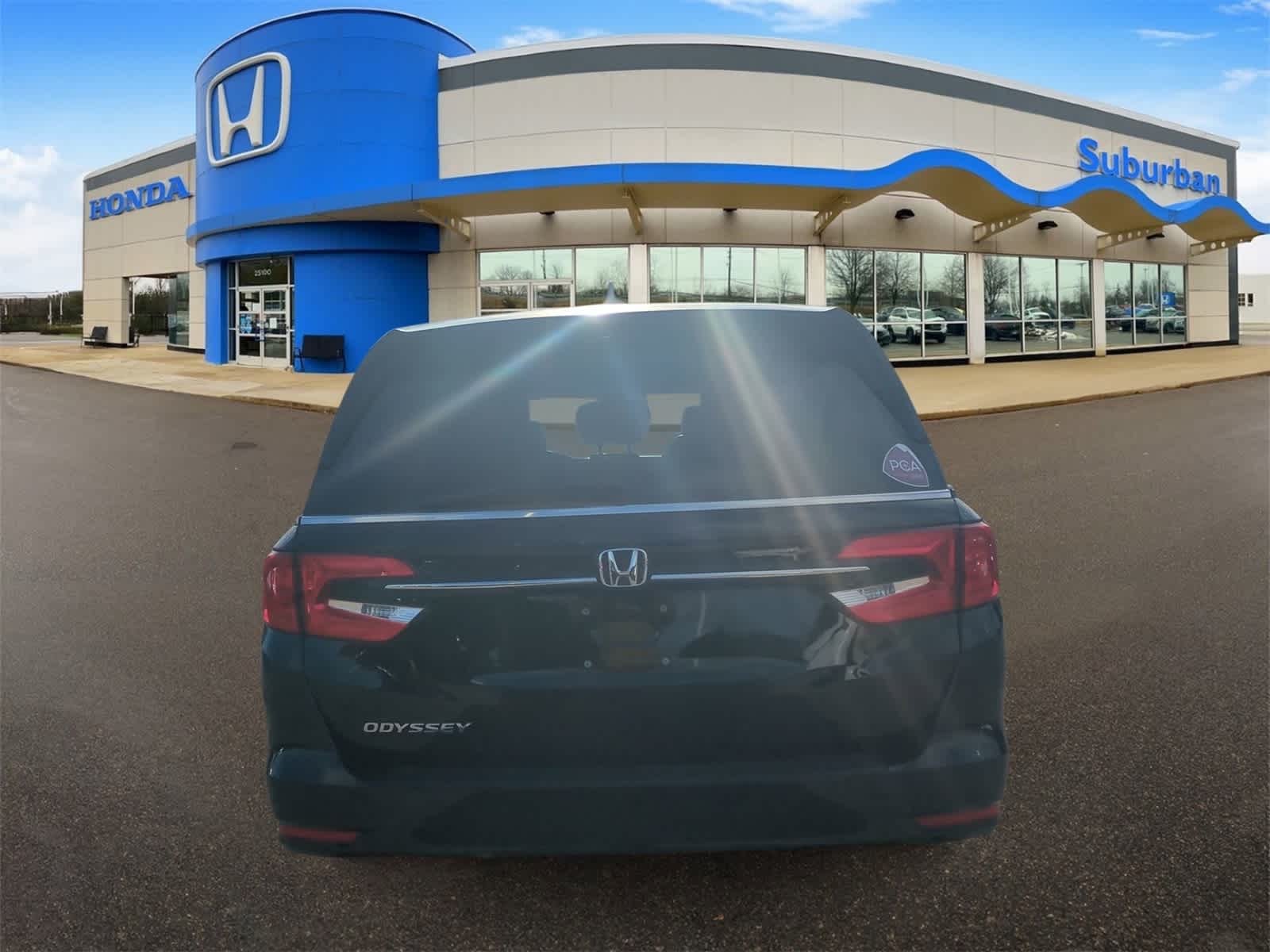 Thumbnail: 2023 Honda Odyssey - 7