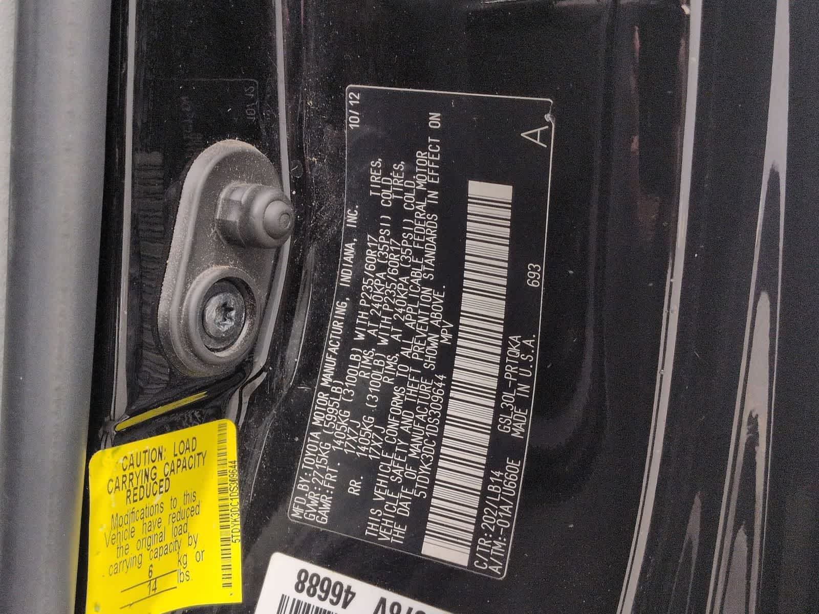 Thumbnail: 2013 Toyota Sienna - 37