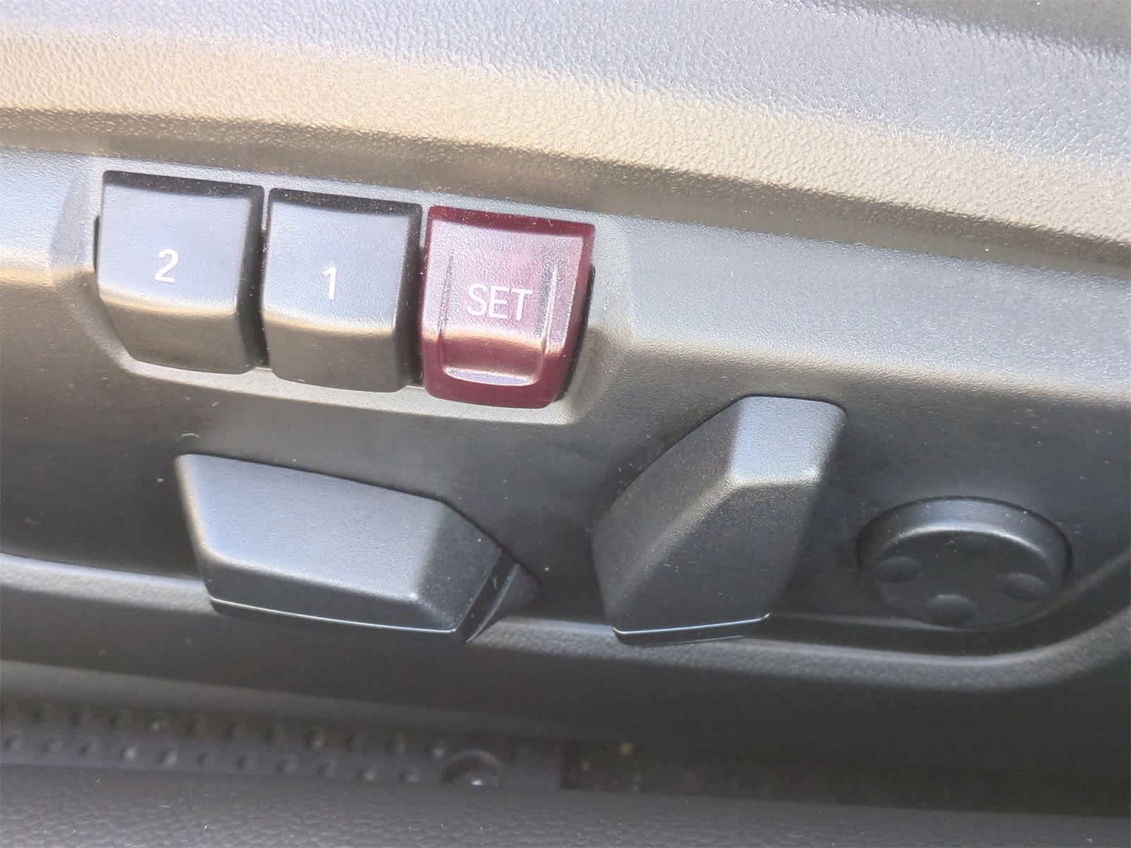 Thumbnail: 2025 MINI Cooper Hardtop - 17