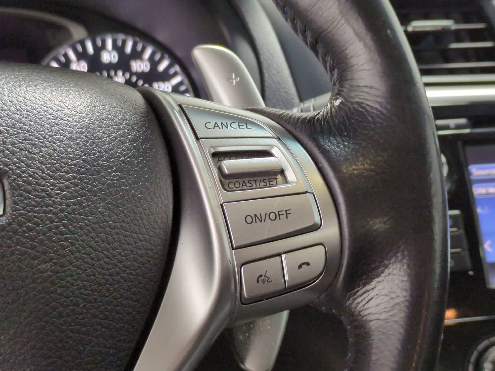 Thumbnail: 2018 Nissan Altima - 32