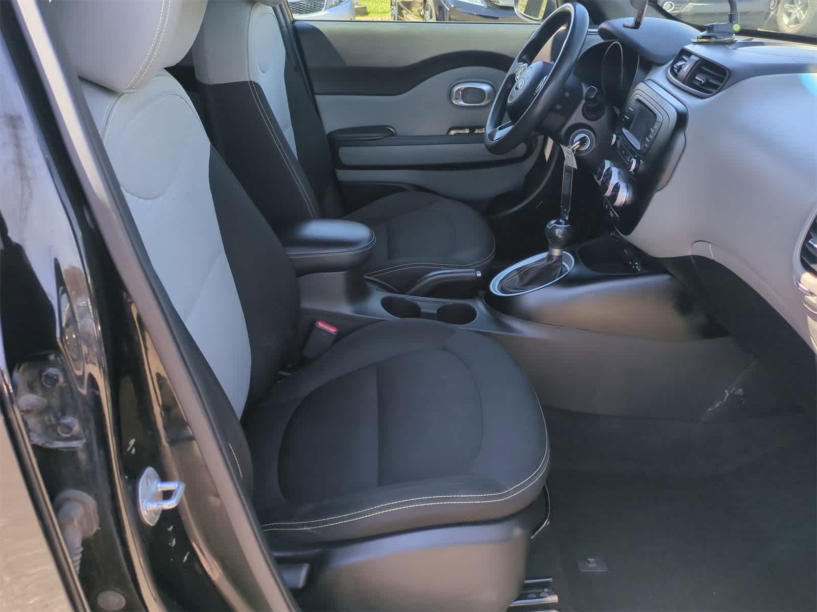 Thumbnail: 2016 Kia Soul - 20
