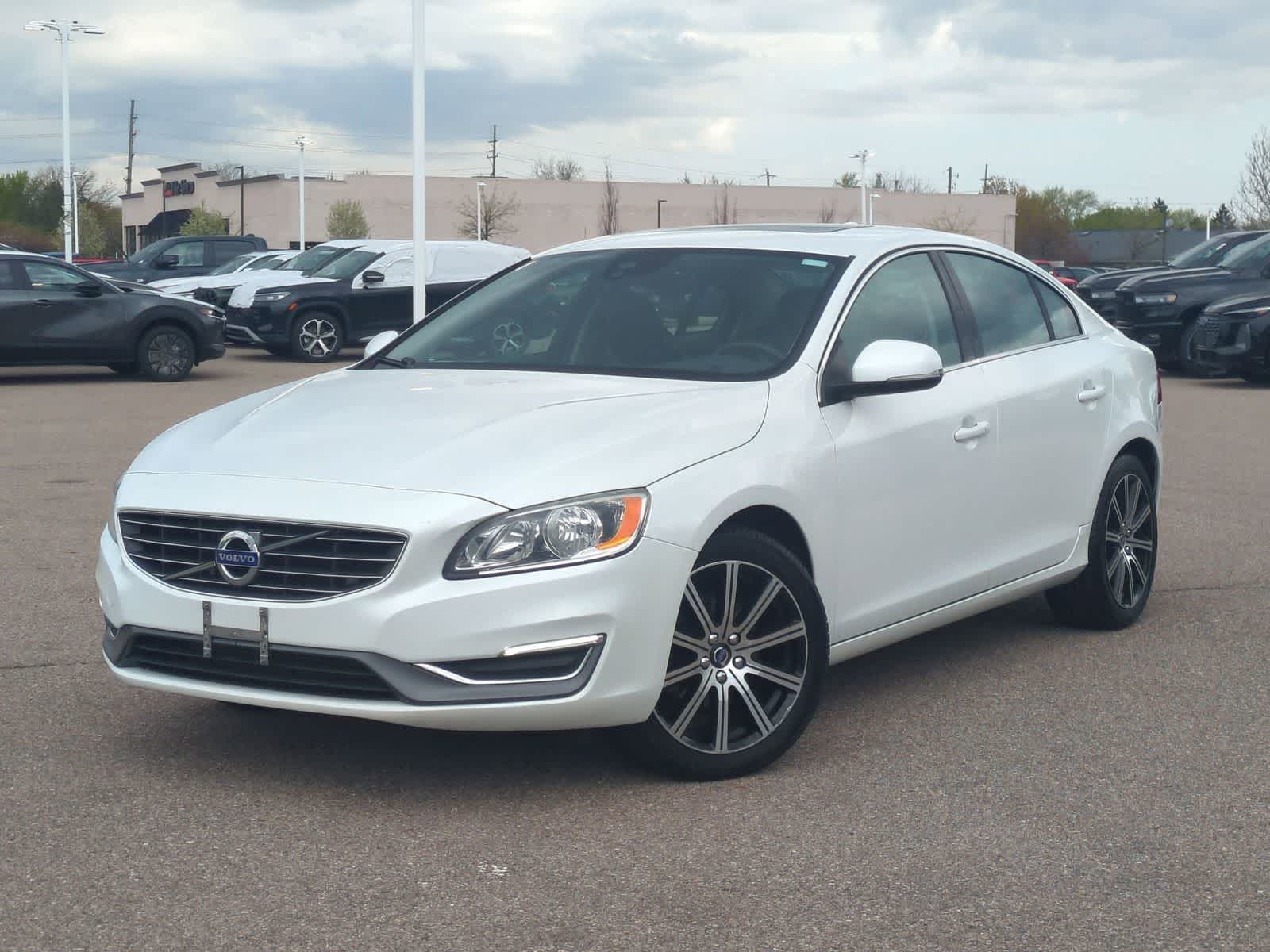2018 Volvo S60 R -
                  Farmington Hills, MI