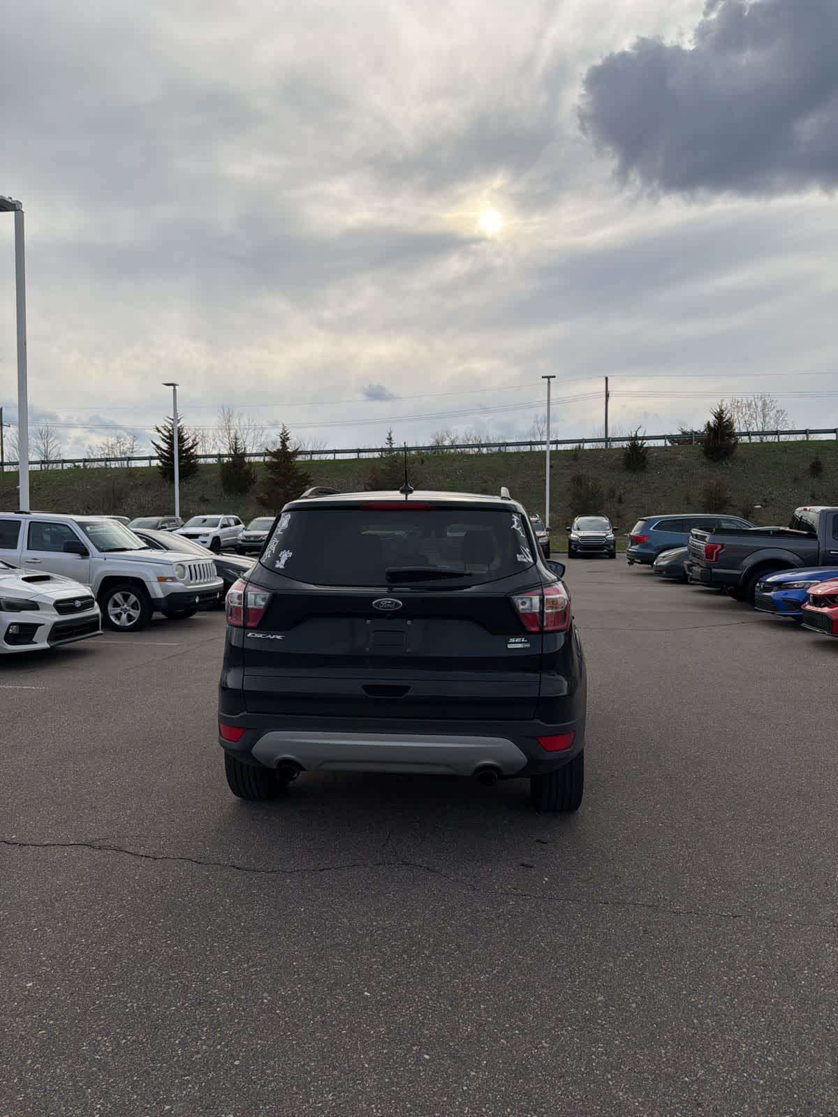 Thumbnail: 2018 Ford Escape - 6