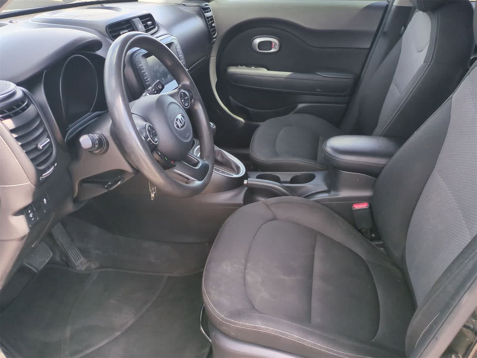 Thumbnail: 2018 Kia Soul - 16
