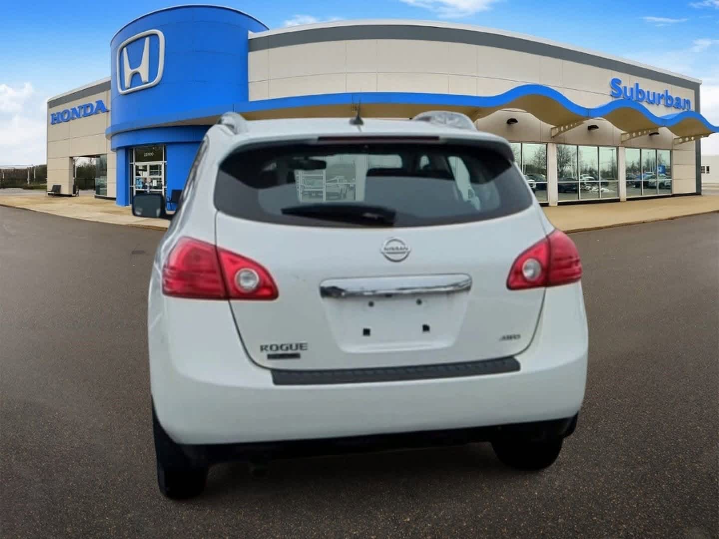 Thumbnail: 2015 Nissan Rogue - 7