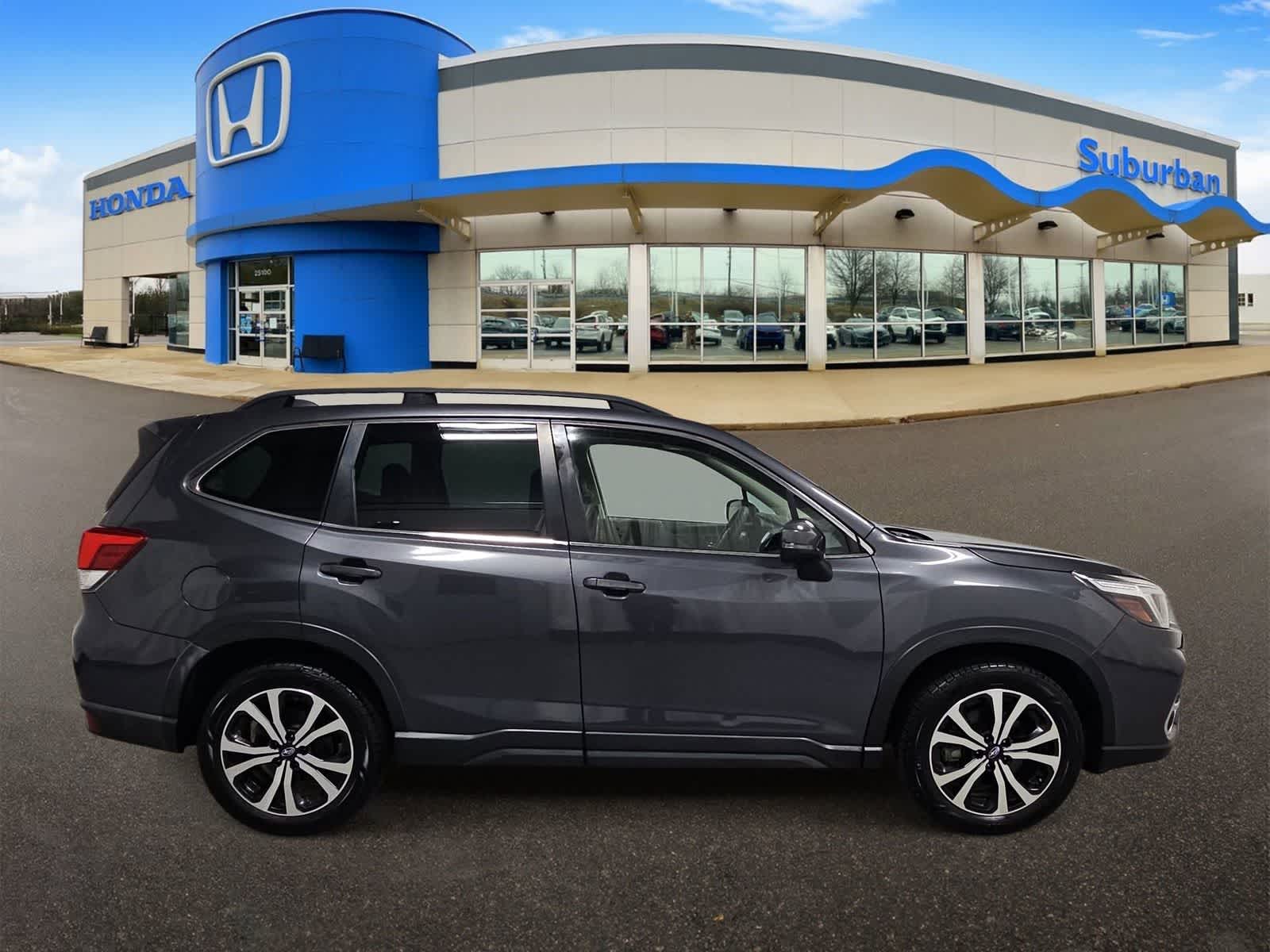 Thumbnail: 2020 Subaru Forester - 9