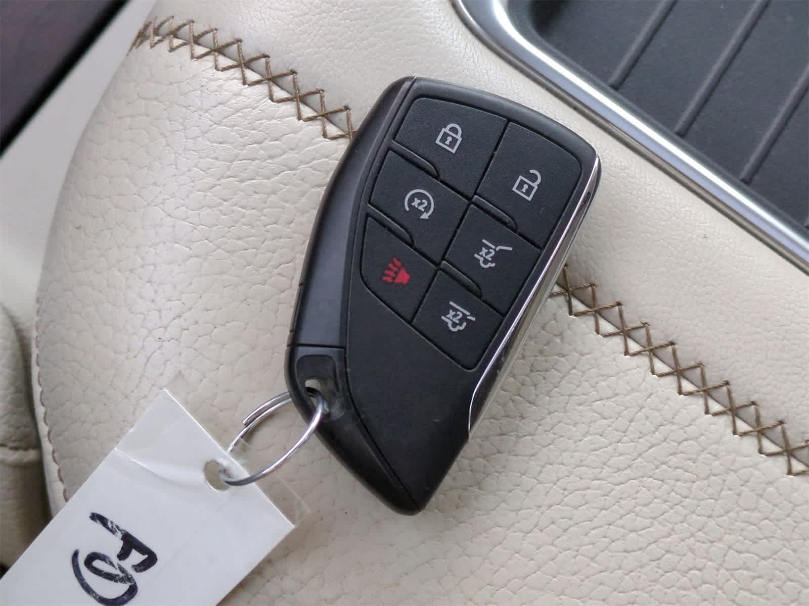 Thumbnail: 2021 GMC Yukon - 38