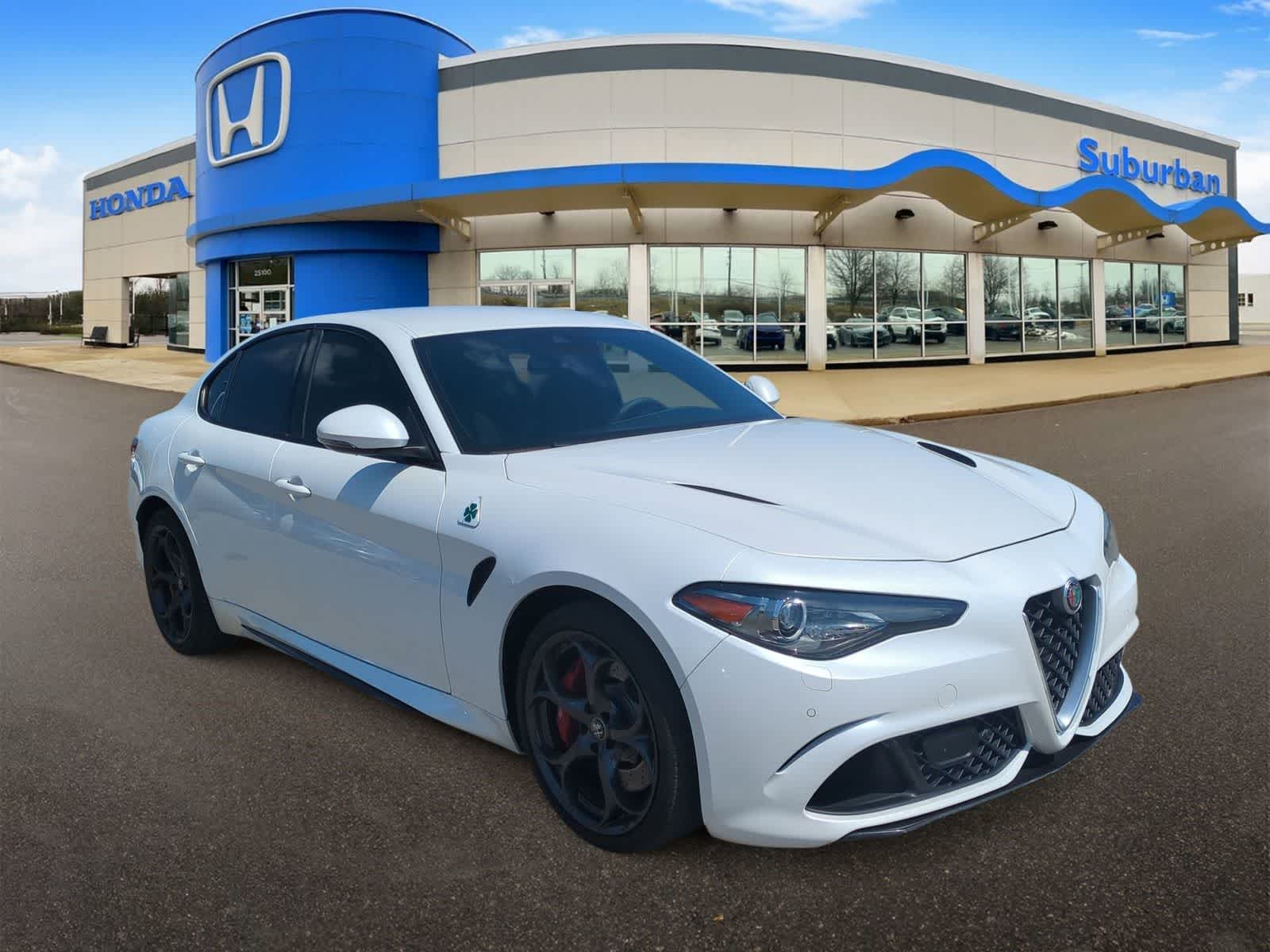 Thumbnail: 2018 Alfa Romeo Giulia - 2
