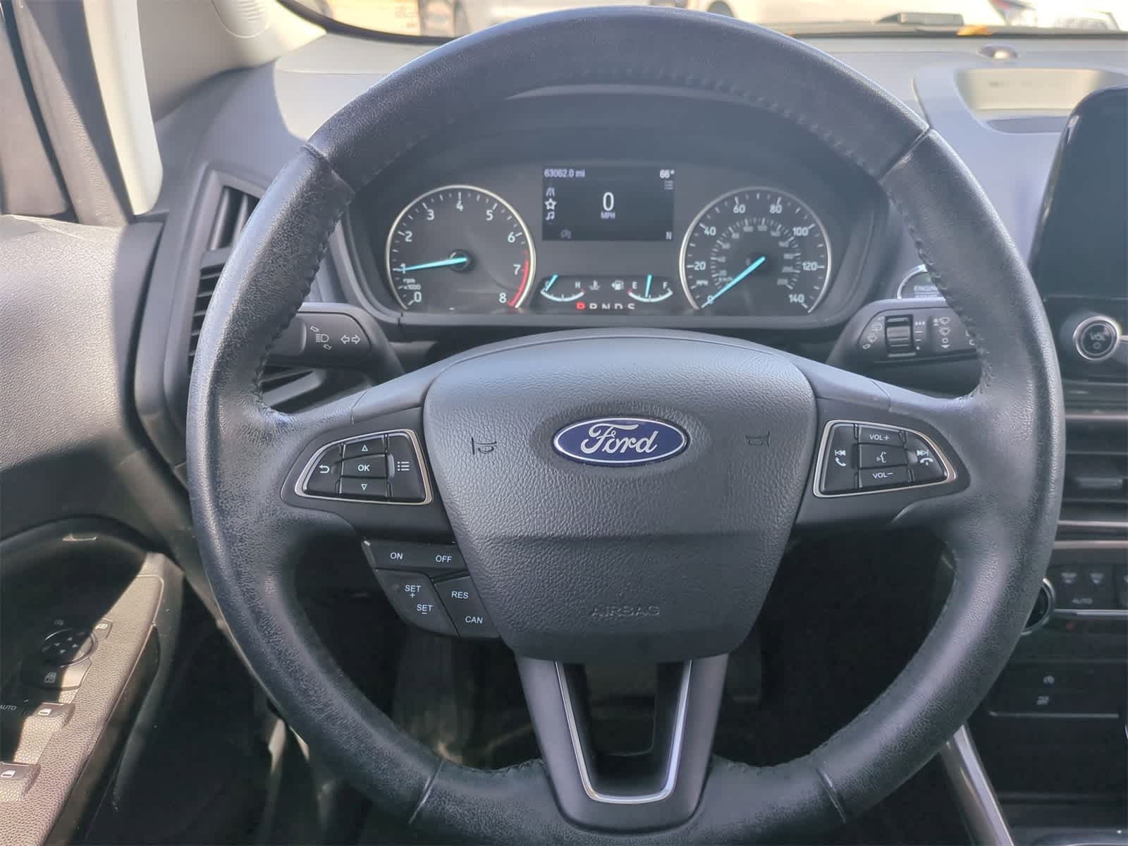Thumbnail: 2019 Ford EcoSport - 24