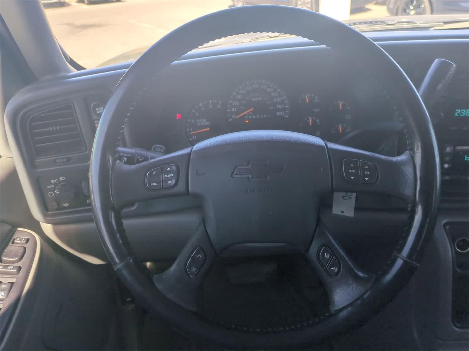 Thumbnail: 2006 Chevrolet Avalanche 1500 - 24