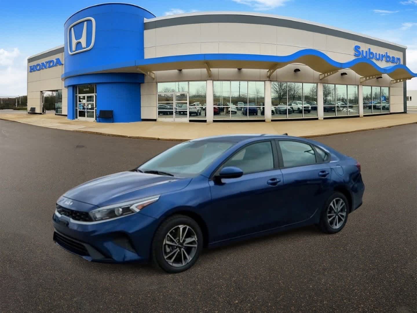 Thumbnail: 2023 Kia Forte - 4