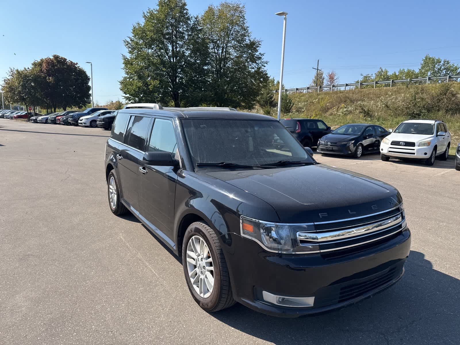 Thumbnail: 2019 Ford Flex - 8