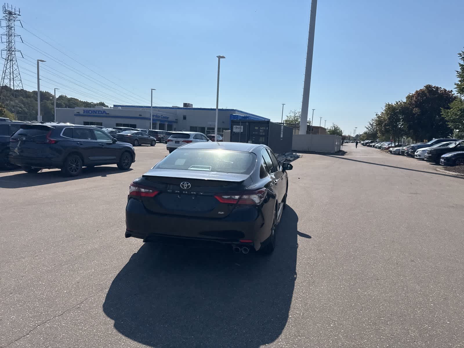 Thumbnail: 2021 Toyota Camry - 22