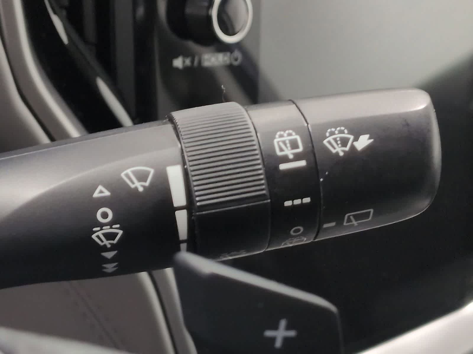 Thumbnail: 2025 Subaru Outback - 35