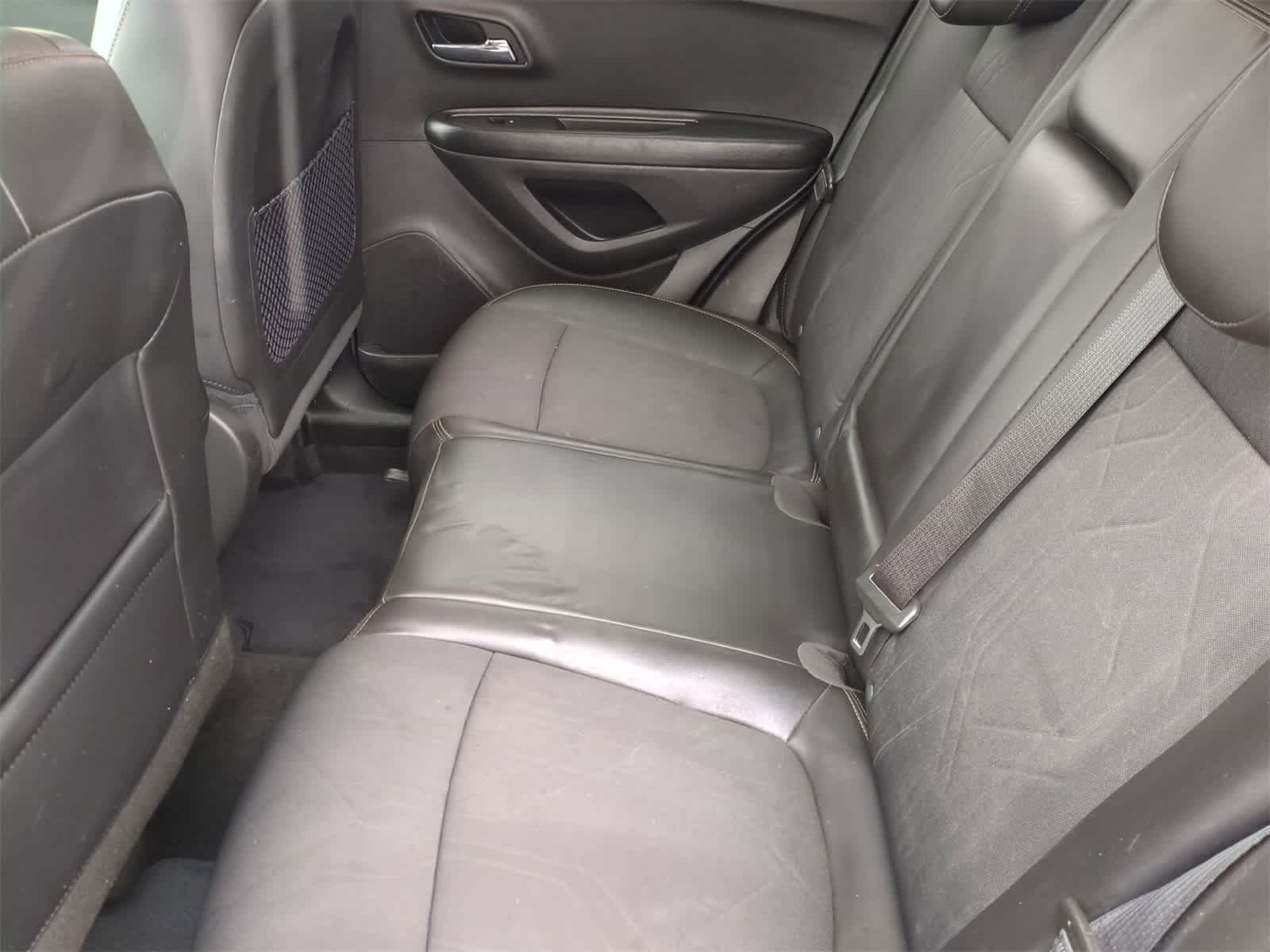 Thumbnail: 2022 Chevrolet Trax - 20