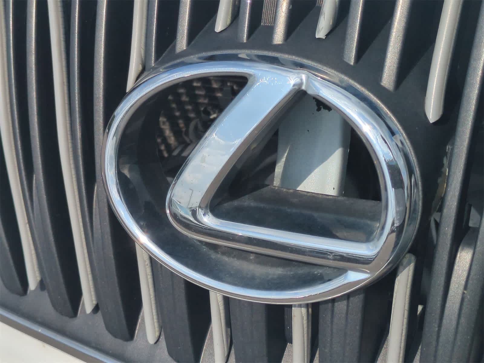 Thumbnail: 2004 Lexus RX - 12