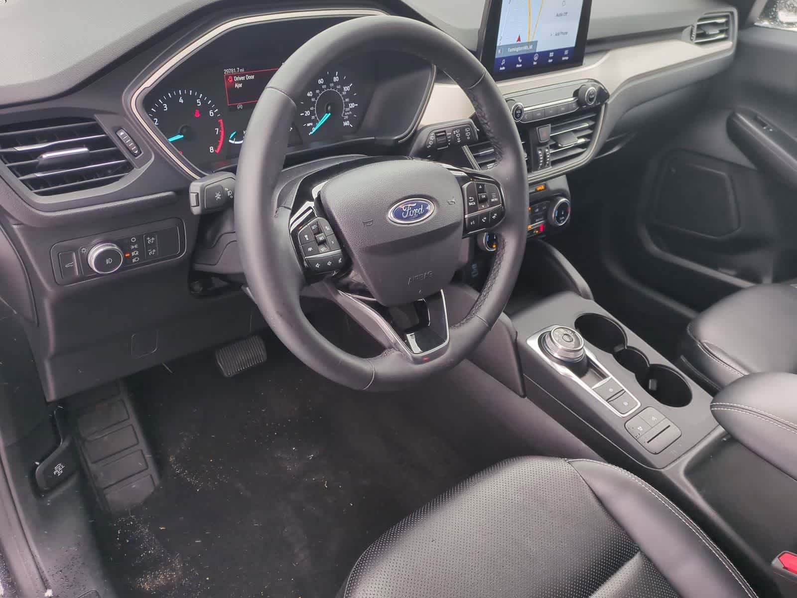 Thumbnail: 2022 Ford Escape - 10