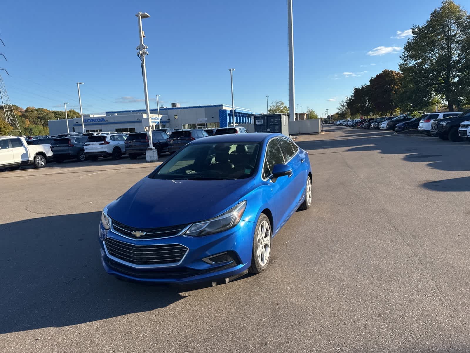 2017 Chevrolet Cruze Premier photo 4