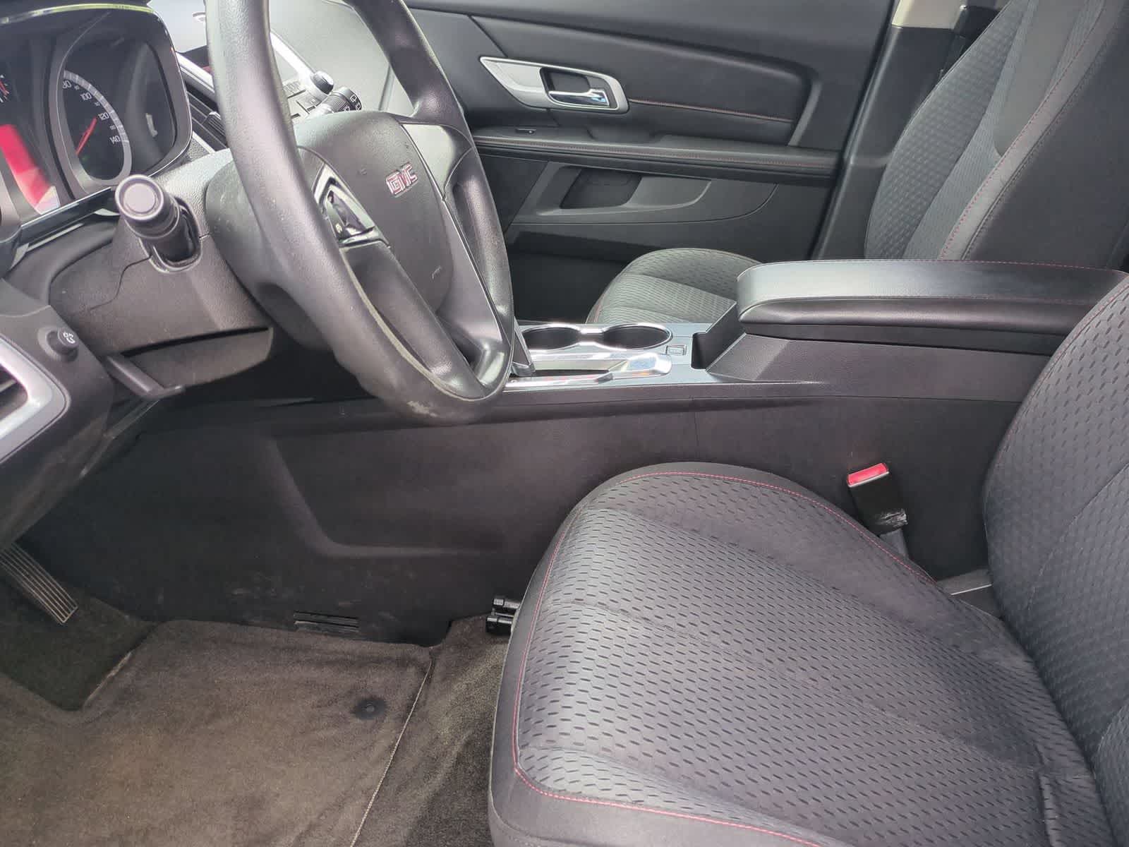 Thumbnail: 2011 GMC Terrain - 16