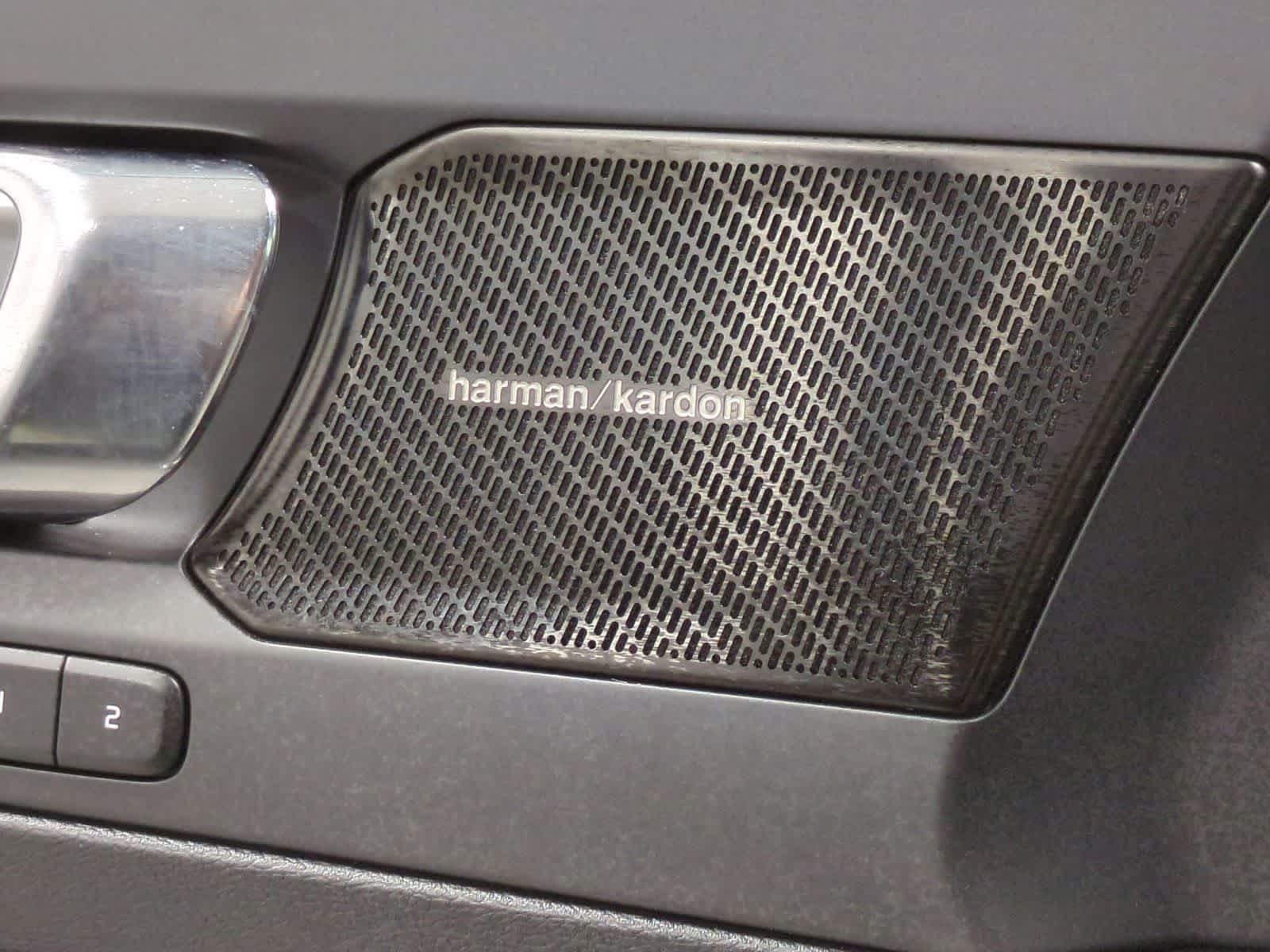 Thumbnail: 2019 Volvo XC40 - 33