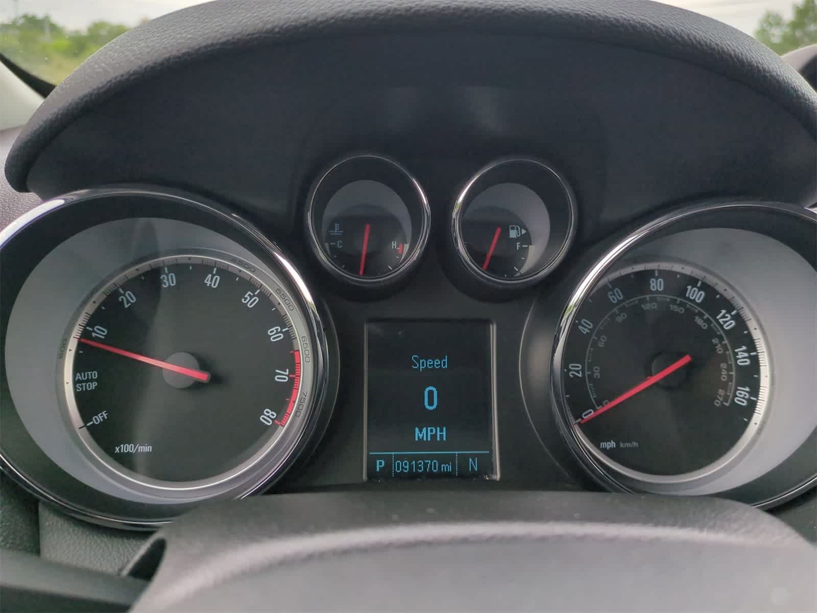 Thumbnail: 2016 Buick Encore - 31
