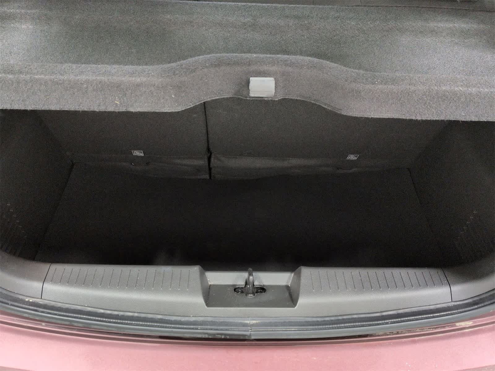 Thumbnail: 2021 Chevrolet Spark - 32