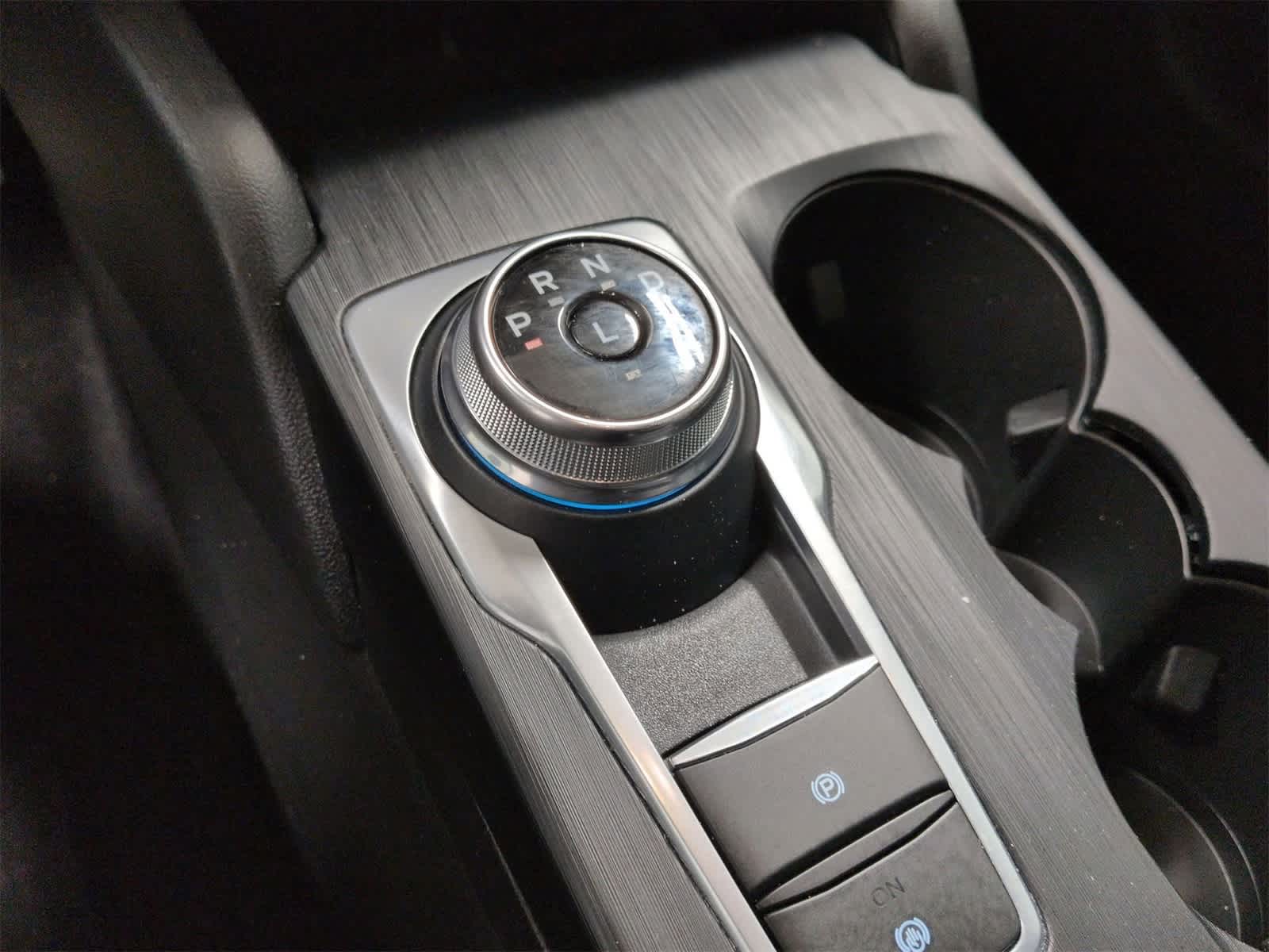 Thumbnail: 2023 Ford Escape - 33