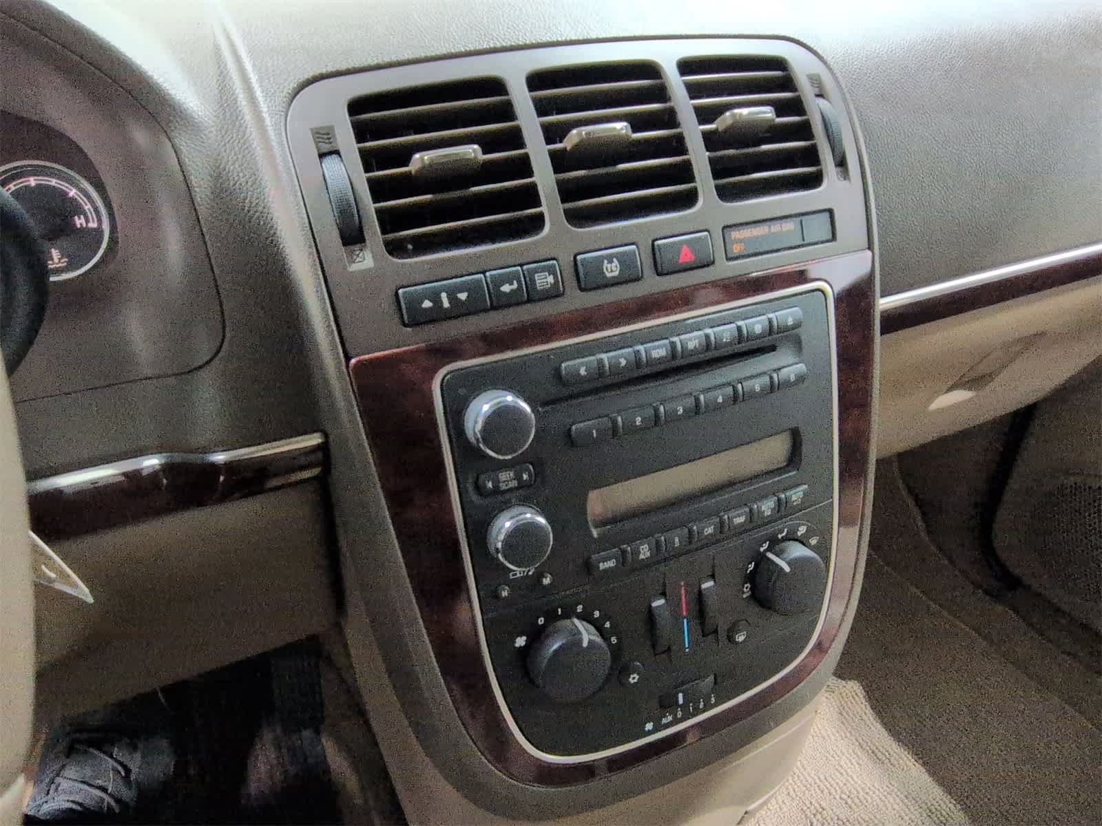 Thumbnail: 2005 Buick Terraza - 27