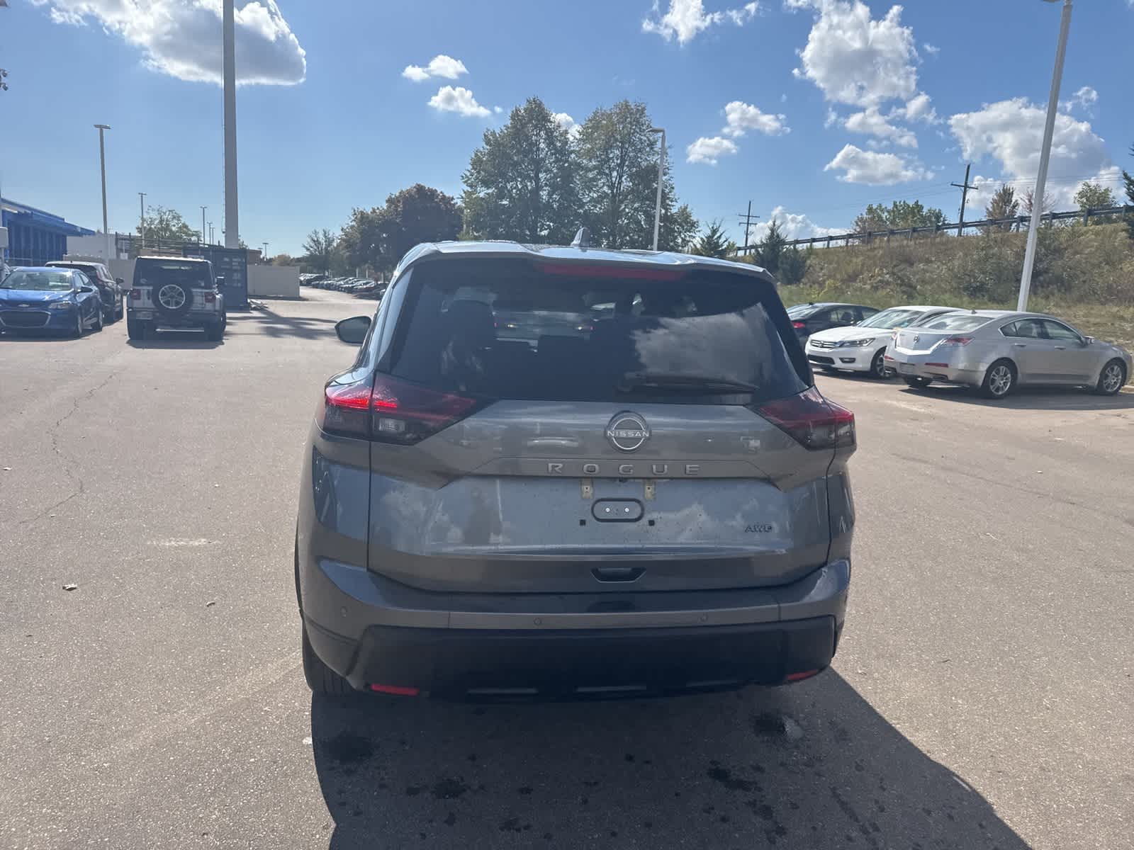 Thumbnail: 2025 Nissan Rogue - 16