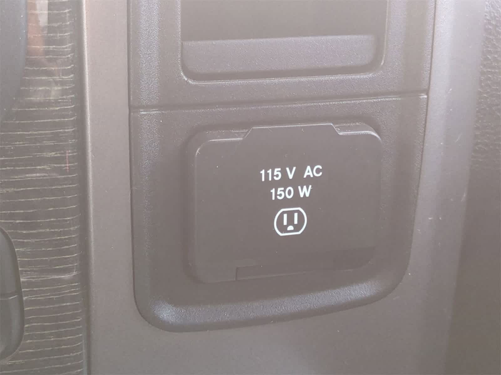 Thumbnail: 2017 RAM 1500 - 31
