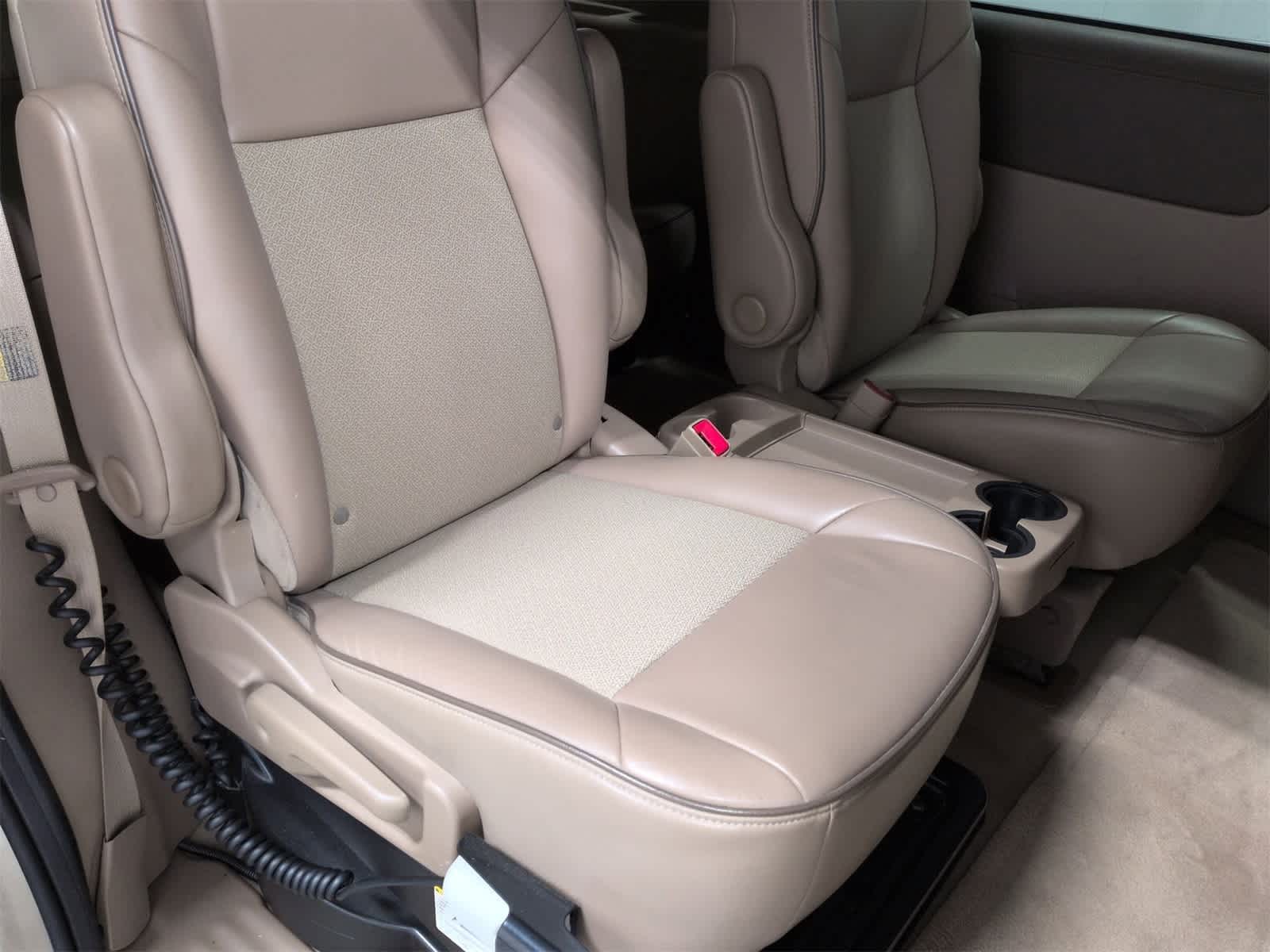 Thumbnail: 2005 Buick Terraza - 21