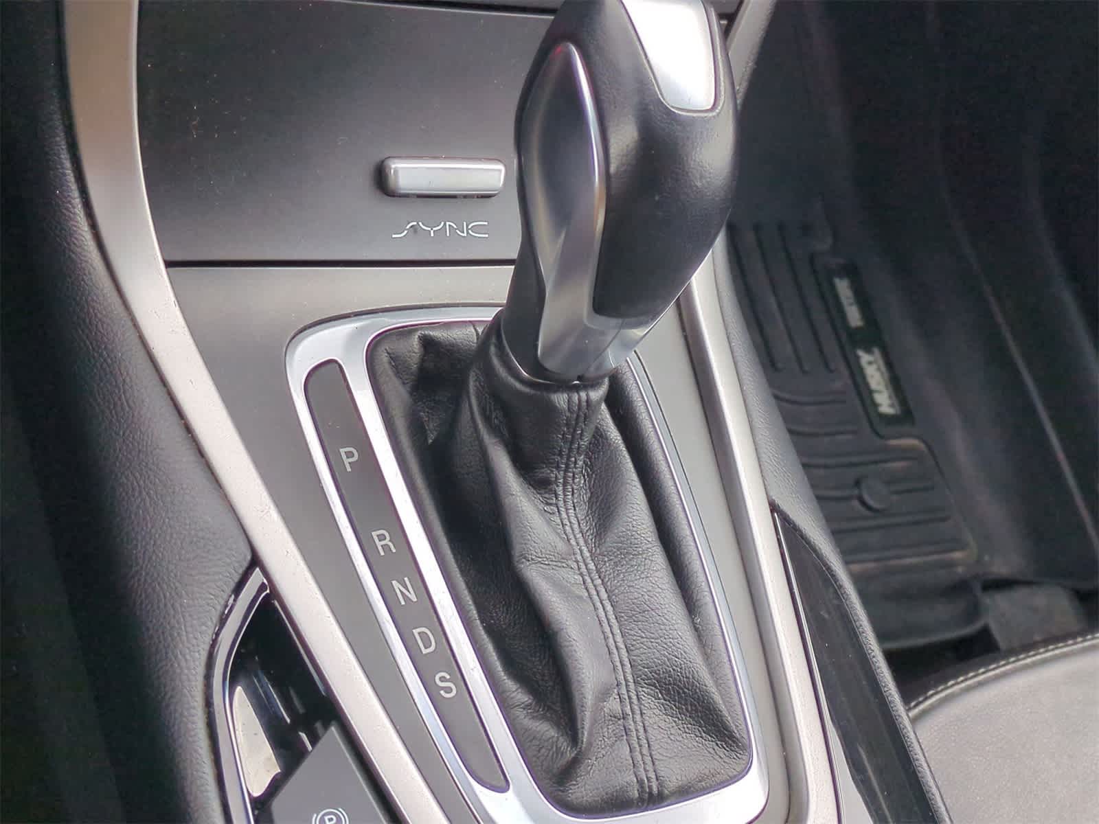 Thumbnail: 2017 Ford Edge - 30