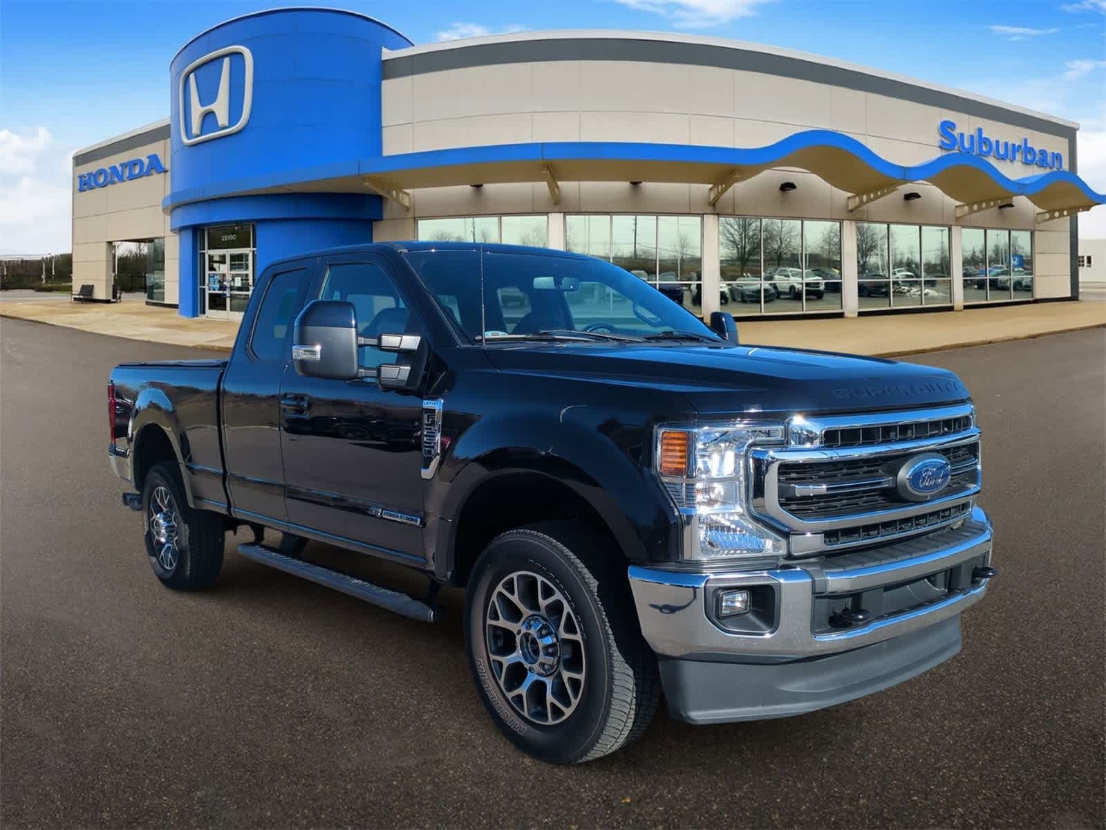2022 Ford F-250 Lariat photo 2