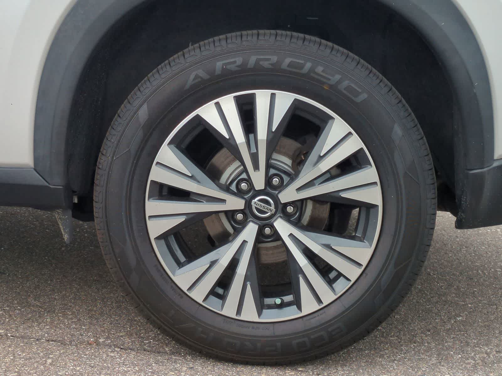 Thumbnail: 2021 Nissan Rogue - 14