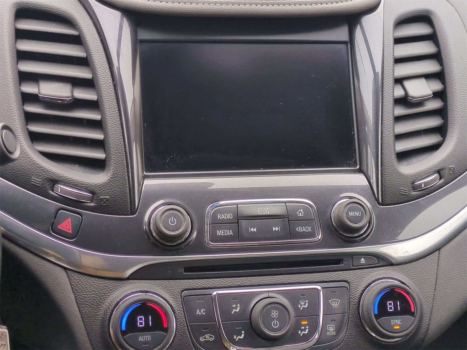 Thumbnail: 2014 Chevrolet Impala - 27