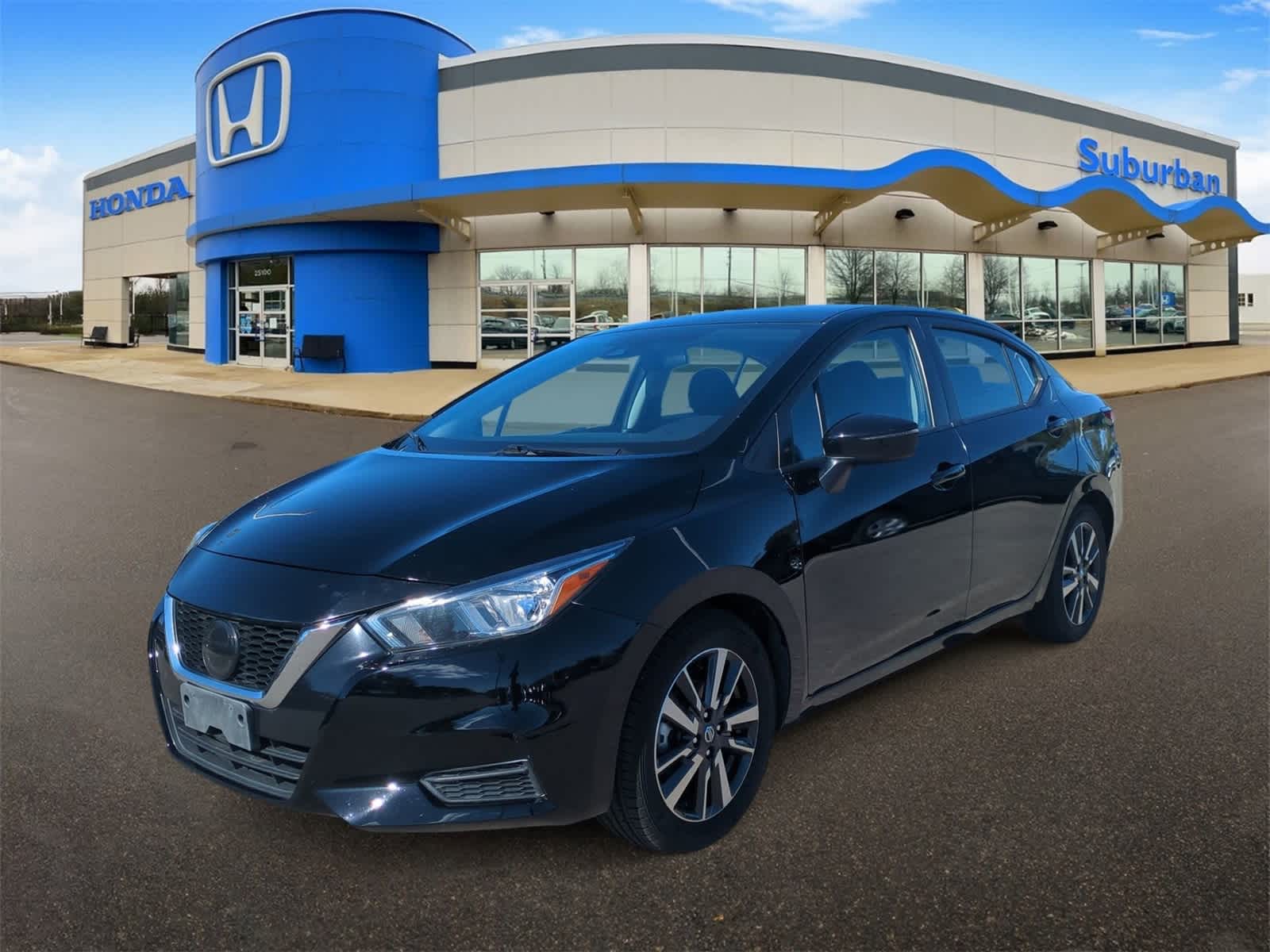 2021 Nissan Versa SV photo 3