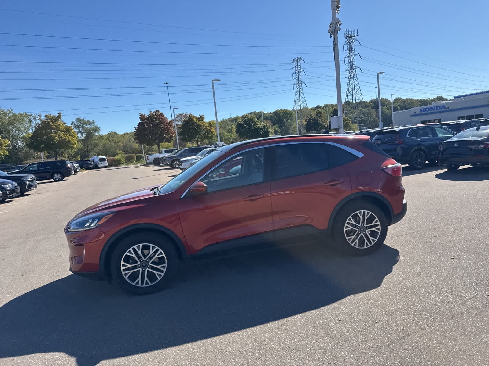 Thumbnail: 2020 Ford Escape - 24