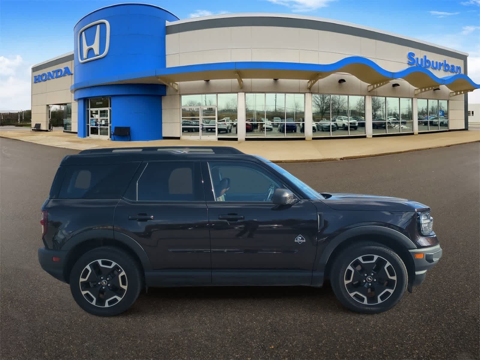 Thumbnail: 2021 Ford Bronco Sport - 9